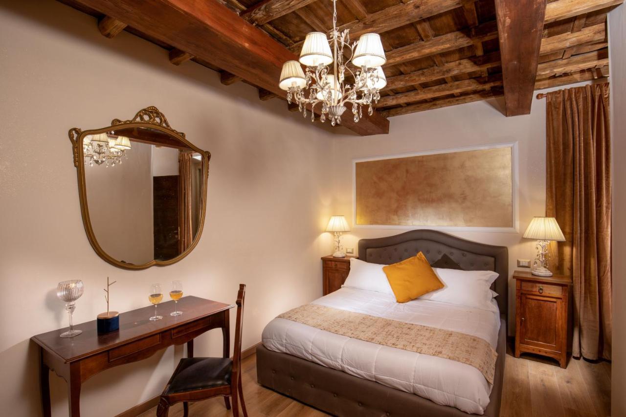 Residenza Nobile Laurina Hotel Rome Bagian luar foto
