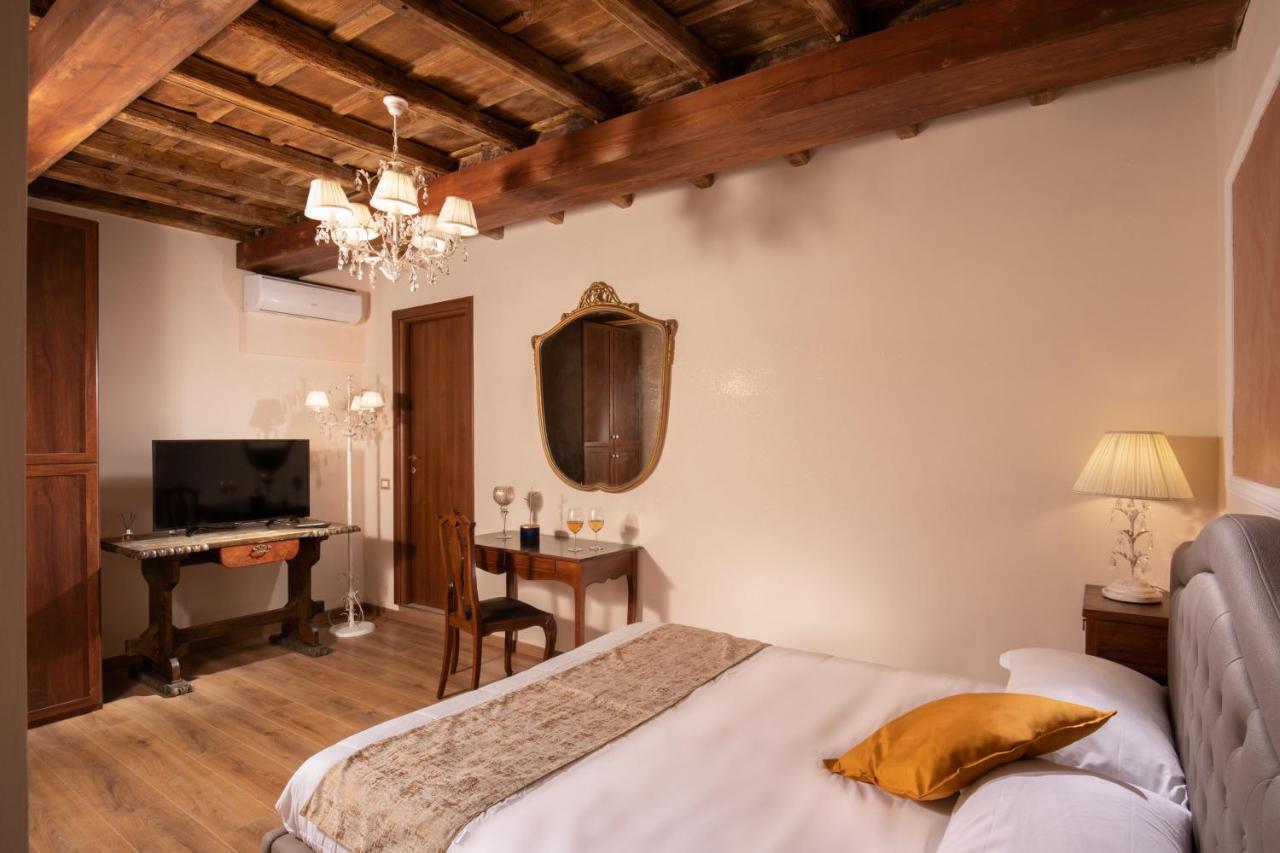 Residenza Nobile Laurina Hotel Rome Bagian luar foto